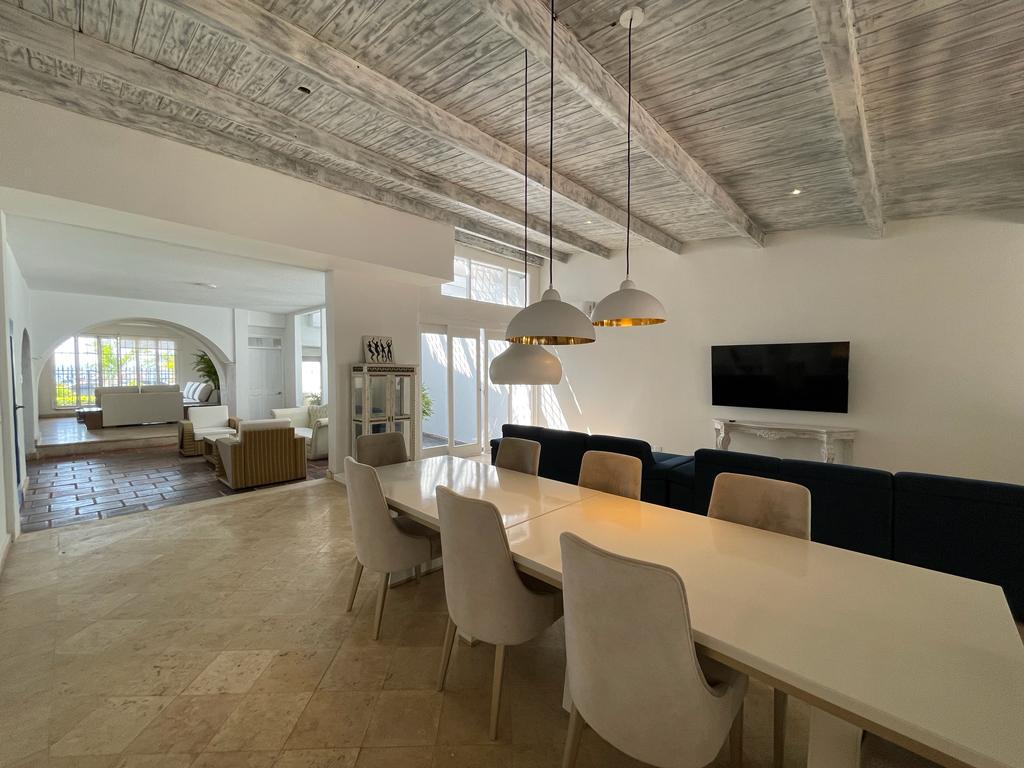 Casa Azul beachfront mansion in Castillogrande Full Photo 16